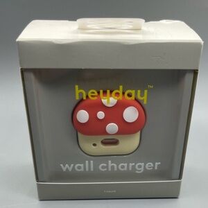 Single Port USB-C Wall Charger - heydayTM Mushroom, NWT 🍄